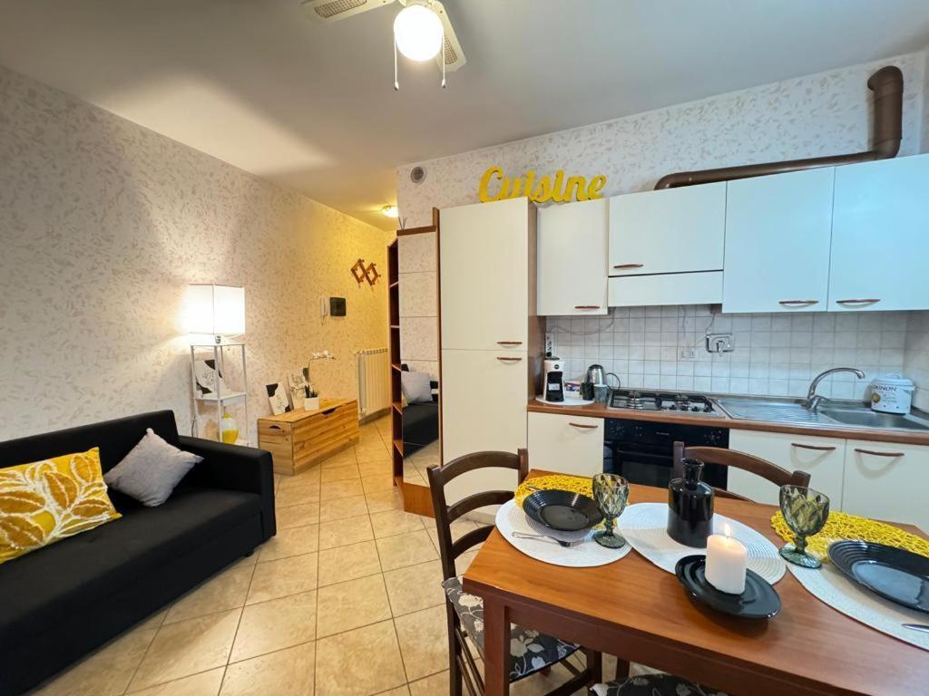 Ferienwohnung Relax Mariotti Fiumicino Exterior foto